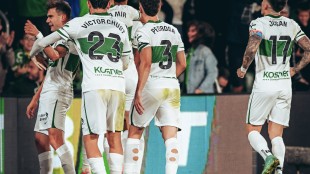 Emoción desbordada en Elche con la visita de Argentina y Messi