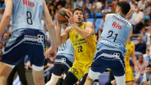 Moore, Reuvers y Montero: regreso a Valencia tras destacada participación internacional