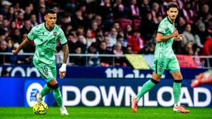 Unidad y pasión: Afición del Levante se une en marcha hacia Mestalla