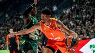 Valencia Basket sorprende a Panathinaikos en el OAKA con una victoria épica