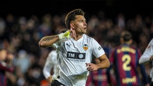 Valencia CF define su posible alineación frente al Rayo Vallecano