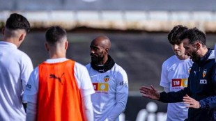Valencia y Celta se preparan para un duelo clave en Balaídos