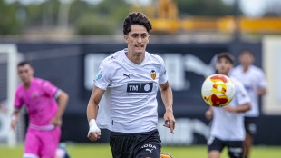 Valencia y Elche se enfrentan en un duelo crucial en Mestalla