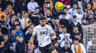 Giráldez elogia el rendimiento de Unai Núñez en el Valencia CF