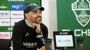 Sarabia confía en salvar al Elche sin ganar fuera de casa