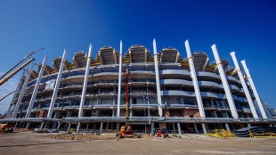Estructura cubierta Nou Mestalla en construcción Valencia CF