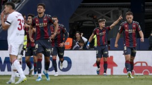 Iván Romero celebra su doblete contra el Sevilla en el Ciutat de València