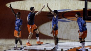 Jugadores del Valencia Basket durante un entrenamiento previo a playoffs de Euroliga