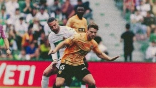 Beltrán explota tras fallar dos goles en la derrota del Valencia