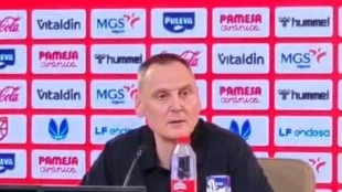 Íñiguez denuncia insultos en el Roig Arena tras la derrota