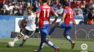 El Levante UD remonta un 0-2 ante Osasuna y se acerca a la salvación