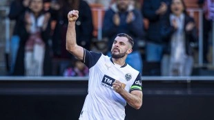 Luis Rioja se consolida como referente del Valencia CF