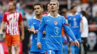 Griezmann agradece los aplausos de Mestalla tras marcar al Valencia