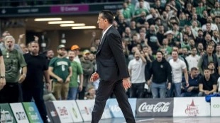 Pedro Martínez estalla contra Ataman tras ser expulsado en Atenas