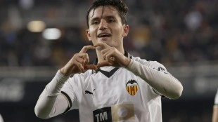 Hugo Guillamón se casa tras su salida del Valencia CF