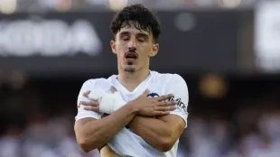 Diego López se disculpa con la afición tras la mala temporada