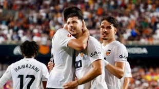 El Valencia CF renueva a Guido Rodríguez dos temporadas más