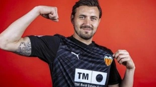 Dimitrievski se consolida como titular en la portería del Valencia CF
