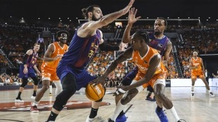 Valencia Basket busca el 2-1 ante el Barça en el Palau