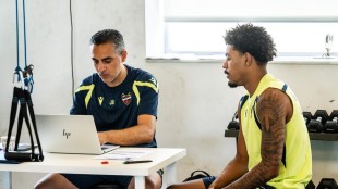 Futbolistas Levante UD pretemporada pruebas médicas 2026