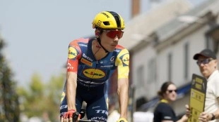 Juan Ayuso cierra el Tour con séptimo puesto tras luchar en el Alpe