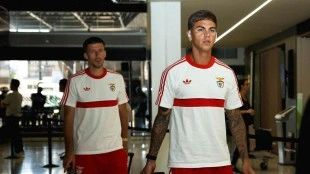 Enzo Barrenechea, suplente en el Benfica de Marco Silva