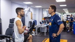 Jugadores Valencia CF en entrenamiento pretemporada 2026-2027