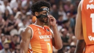 Valencia Basket activa el derecho de tanteo con Key, Rivero y Dzepina