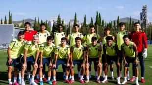 El Levante confía en ocho canteranos para la pretemporada con Castro