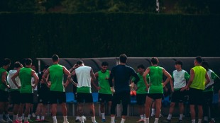 Martín Anselmi en su debut como entrenador del Elche CF en pretemporada