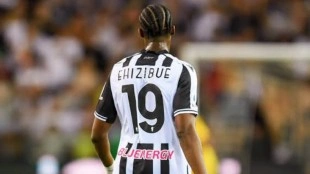 Valencia CF busca lateral derecho tras fracasos en el mercado