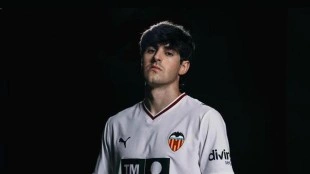 Javi Guerra reclama cambios en el Valencia CF