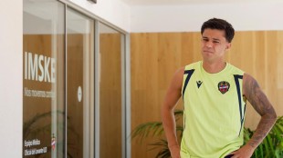 Jugadores Levante UD durante pruebas médicas pretemporada 2026-27