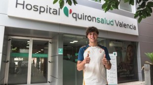 Mario Saint-Supéry en el centro médico Quirónsalud Valencia Basket