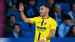 Moleiro hereda el dorsal 10 del Villarreal tras la salida de Parejo