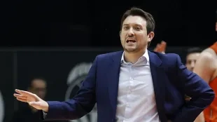 Corbalán llega al Valencia Basket: «Defender el título es un reto enorme»