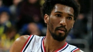 Valencia Basket se lanza por Armoni Brooks frente al Real Madrid