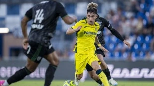 El Villarreal cierra pretemporada con victoria en Estambul