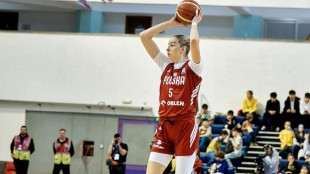 Kamila Borkowska pívot Valencia Basket revisión médica fichaje