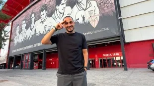 Kochorashvili ficha por el Sevilla tras seis años en el Levante
