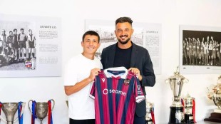 Thiago Fernández, extremo argentino, nuevo jugador cedido del Levante UD