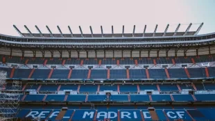 El Barcelona goleó al Elche con una exhibición de 5-0