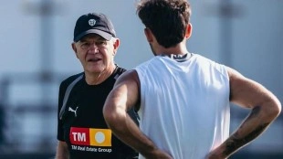 Aguirre lleva al Valencia el prestigio de su paso por el Mallorca