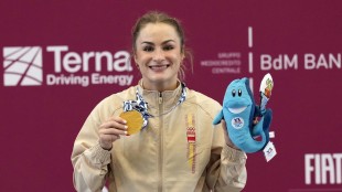Alba Sánchez Ferrer halterófila Alzira levantamiento dos tiempos Taranto