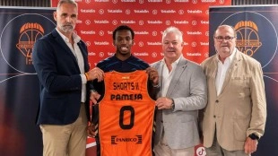 TJ Shorts: el base estadounidense que asume el liderazgo en Valencia Basket