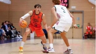 Lucas Marí destaca en la derrota del Valencia Basket U22 ante Real Madrid
