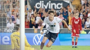 Valencia CF abre la puerta a la cantera en Copa ante Tavernes