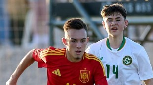 Ricar Pérez celebra gol España Colombia Mundial sub-15 Bakú