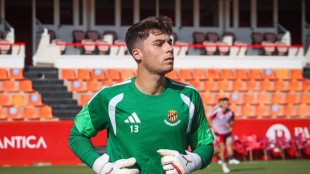 Vicent Abril portero Nàstic Tarragona debut Real Murcia 1ª RFEF