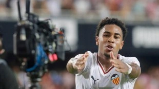 Aaron Mayol explota su valor en el Valencia CF: de 50.000 a 5 millones